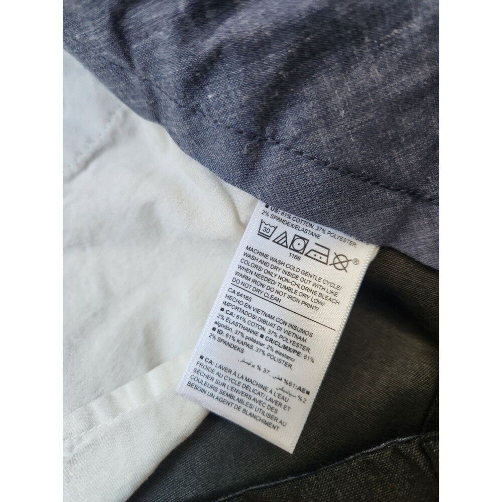 Old Navy Ultimate Slim Built-In Flex Soft Touch Chino Pants Dark Green 38x30 EUC - Picture 5 of 9